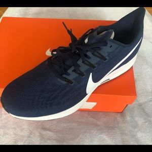 Men’s size 13 Nike Air Zoom Pegasus 36 TB